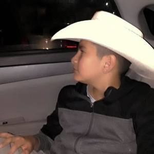 Meet your Posher, Juan